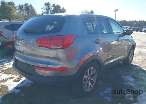 2015 Kia Sportage Lx z USA, uszkodzony, nr VIN KNDPBCAC7F7765239